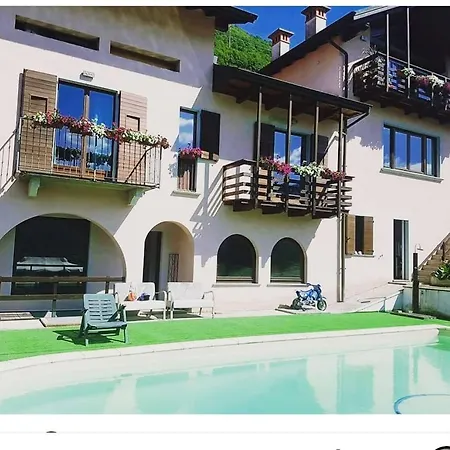 Luci Dal Lago 2